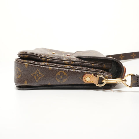 LOUIS VUITTON Monogram Pochette Metis MM (2013 model) Shoulder Bag Brown WS27695