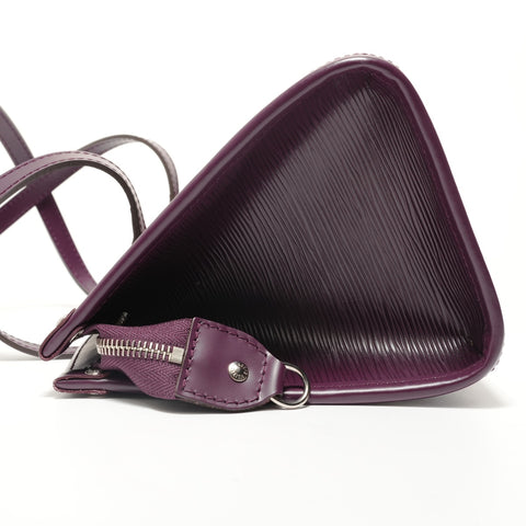 LOUIS VUITTON Epi Madeleine PM, made in 2008. Shoulder Bag purple WS27696
