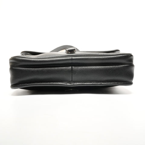 PRADA Saffiano Messenger Bag Shoulder Bag black WS27737
