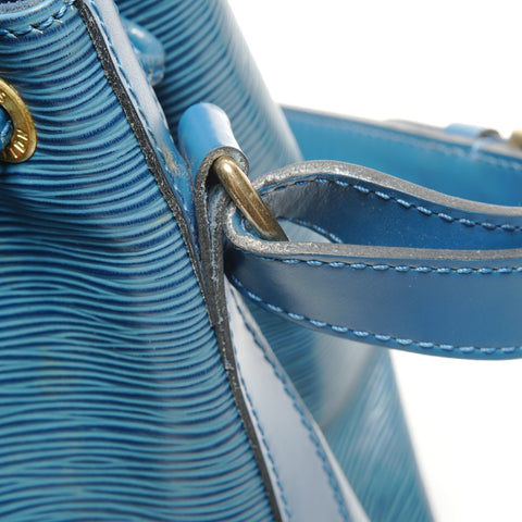 LOUIS VUITTON 1995 Epi Petit Noe Shoulder Bag blue WS27748