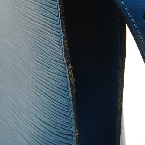 LOUIS VUITTON 1995 Epi Cluny Shoulder Bag blue WS27760