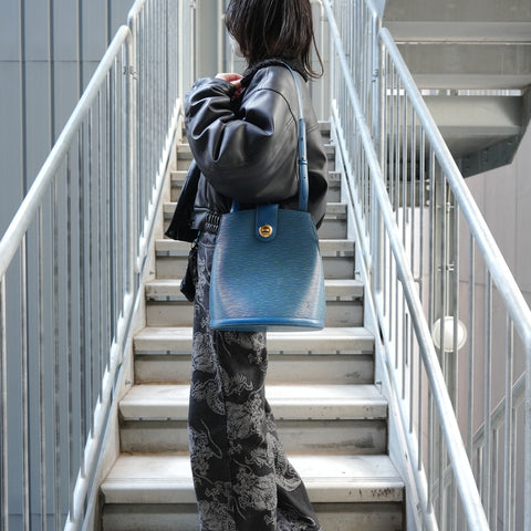 LOUIS VUITTON 1995 Epi Cluny Shoulder Bag blue WS27760
