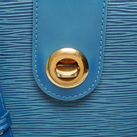 LOUIS VUITTON 1995 Epi Cluny Shoulder Bag blue WS27760