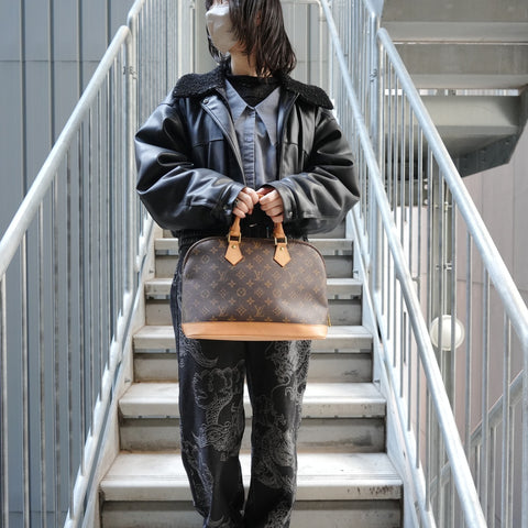 LOUIS VUITTON Monogram Alma PM, manufactured in 2003. Handbag Brown WS27771