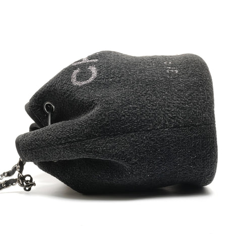 CHANEL Deauville Tweed Bucket Drawstring Bag, No. 28, 2019 Shoulder Bag black WS27784