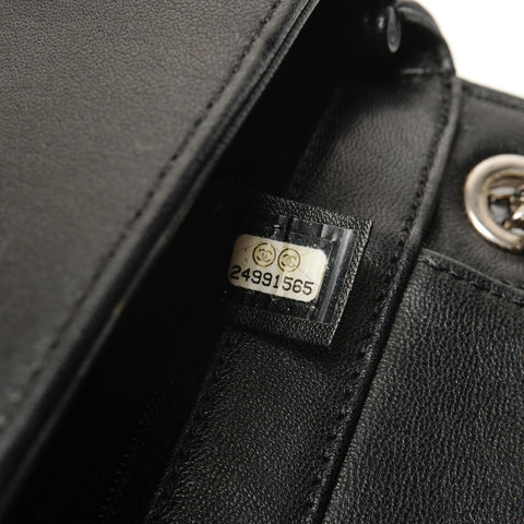 CHANEL Item No. 24, 2016-2017, Lambskin Double Flap Check Shoulder Bag black WS27793