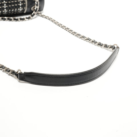 CHANEL Item No. 24, 2016-2017, Lambskin Double Flap Check Shoulder Bag black WS27793