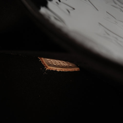 LOUIS VUITTON 2012 Vernis Bellflower PM Monogram Shoulder Bag Red WS27806