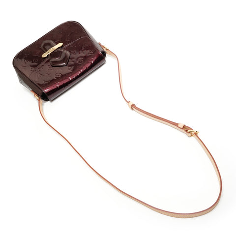 LOUIS VUITTON 2012 Vernis Bellflower PM Monogram Shoulder Bag Red WS27806