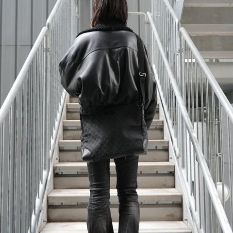 GUCCI GG canvas Shoulder Bag black WS27849