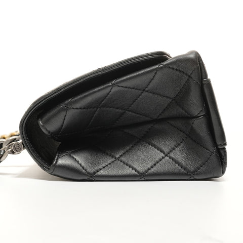 CHANEL Item No. 29, 2019-2020, 2-way top-handle lambskin bag. Shoulder Bag black WS27870