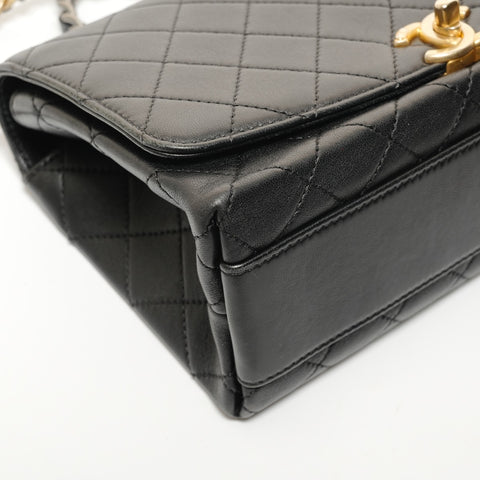 CHANEL Item No. 29, 2019-2020, 2-way top-handle lambskin bag. Shoulder Bag black WS27870