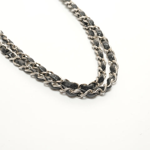 CHANEL Item No. 6, 2000-2001, Caviar Skin Chain Shoulder Shoulder Bag black WS27874