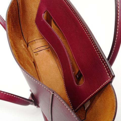 BOTTEGAVENETA The Arco 33 Leather Shoulder Bag Red WS27898