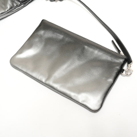 CHANEL 2022-2025 Chanel 22 Small Gradient Shoulder Bag Silver WS27947