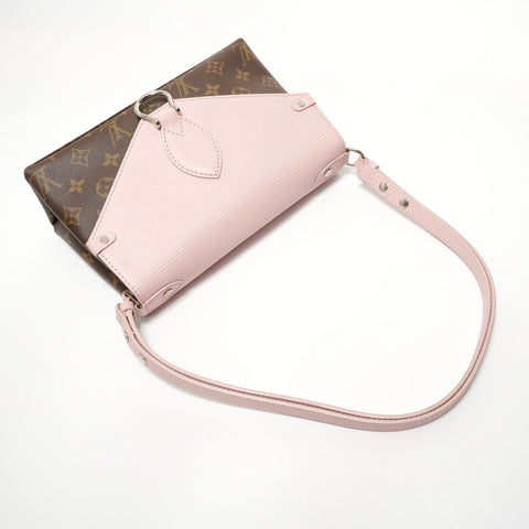 LOUIS VUITTON Monogram Saint-Michel Rose Ballerine, made in 2018. Shoulder Bag Brown WS27956