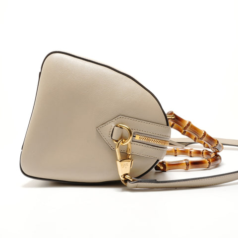 GUCCI GG Diana Bamboo Leather Handbag beige WS27965