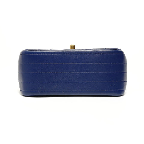 CHANEL Item No. 21, 2015-2016 Chevron Lambskin Shoulder Bag blue WS27983