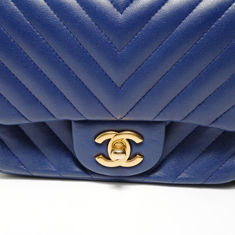 CHANEL Item No. 21, 2015-2016 Chevron Lambskin Shoulder Bag blue WS27983