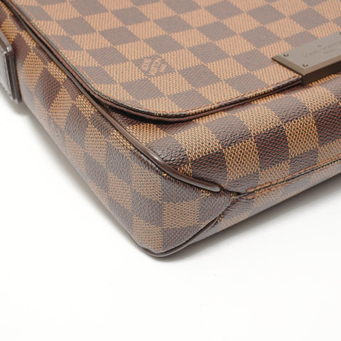 LOUIS VUITTON 2016 Damier District PM Shoulder Bag Brown WS27998