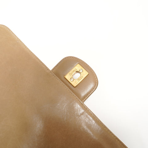 CHANEL Item No. 3: Matelass 25 Lambskin Shoulder Bag beige WS28009