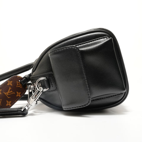 LOUIS VUITTON Speedy Cargo Vibe (2021-2025 model) Shoulder Bag black WS28032