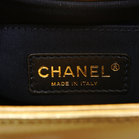 CHANEL Article n ° 19 Boy Chanel Petit sac à bandoulière or WS28053
