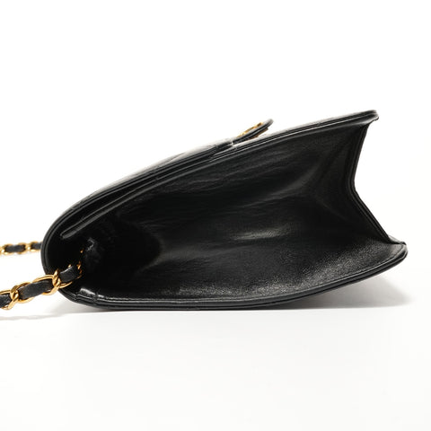 CHANEL Booth #4, Push-Lock Matelass 25 Shoulder Bag black WS28055