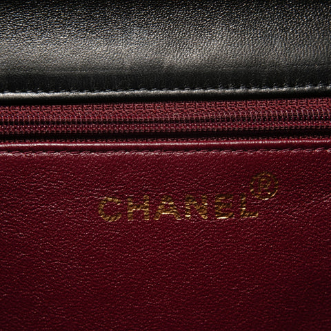 CHANEL Booth #4, Push-Lock Matelass 25 Shoulder Bag black WS28055