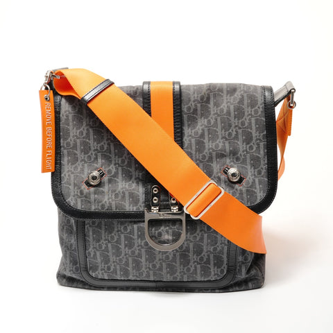 Christian Dior Flightline trotter Shoulder Bag Navy WS28059