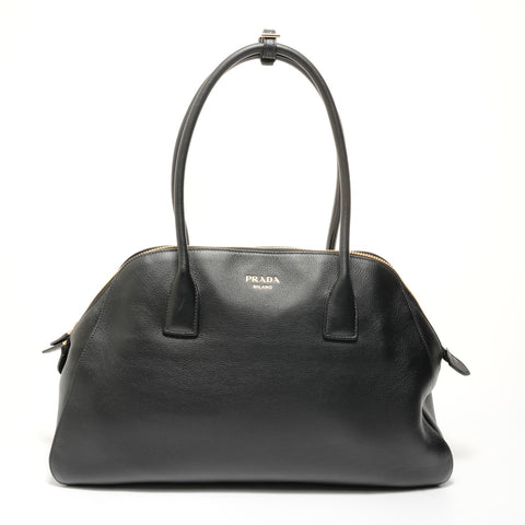 PRADA Soft grain Shoulder Bag black WS28072