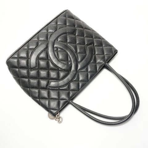CHANEL No. 7 Replica Tote Caviar Skin Tote Bag black WS28078