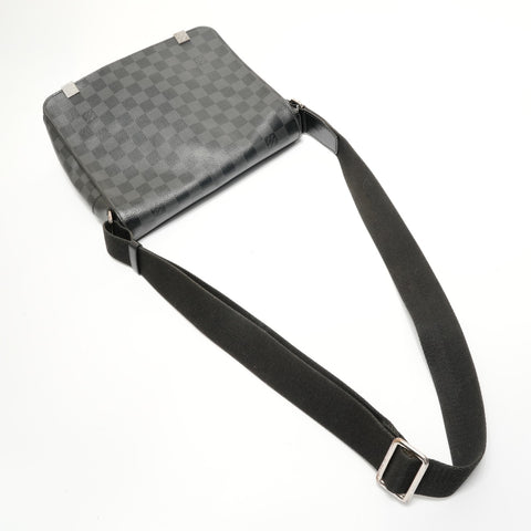 LOUIS VUITTON 2018 Damier Graphite District PM Shoulder Bag black WS28092