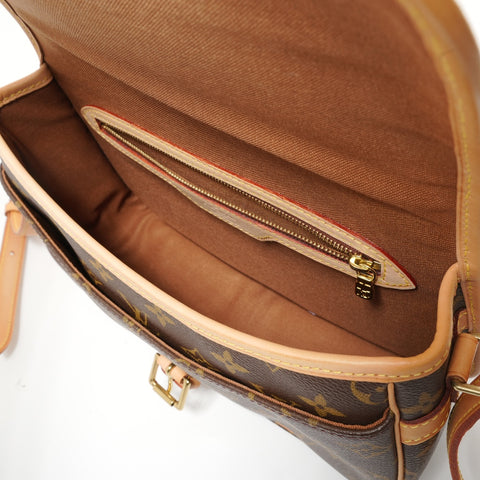 LOUIS VUITTON Monogram Sologne, made in 2003. Shoulder Bag Brown WS28114