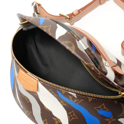 LOUIS VUITTON Monogram League of Legends Bum Bag, 2019 Shoulder Bag multicolor WS28118
