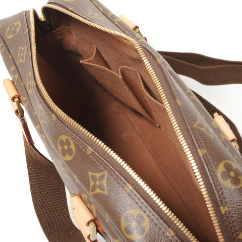 LOUIS VUITTON Sac Bosphore Monogram, manufactured in 2007. Handbag Brown WS28177