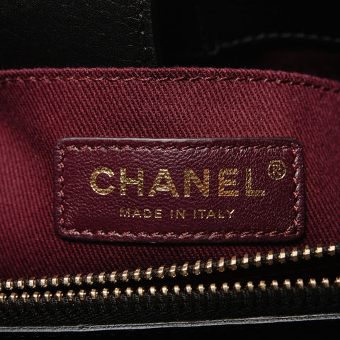 CHANEL Item No. 24: Neo Executive Tote Handbag black WS28188