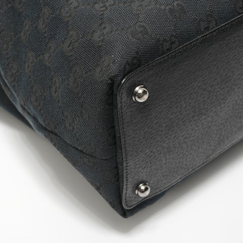 GUCCI GG canvas Shoulder Bag black WS28206