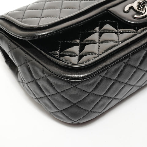 CHANEL Item No. 18, 2013-2014, Patent Leather, Single Flap Matelass Shoulder Bag black WS28210