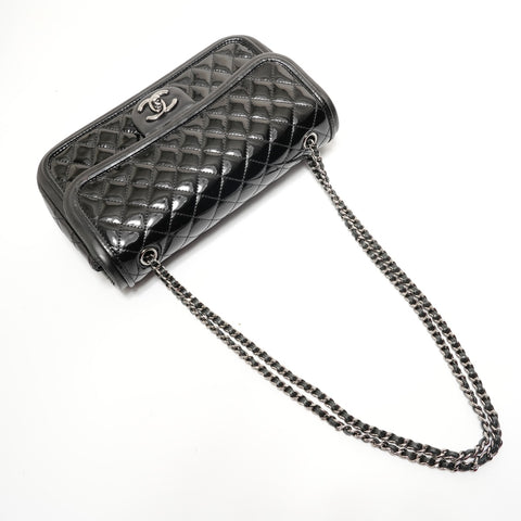 CHANEL Item No. 18, 2013-2014, Patent Leather, Single Flap Matelass Shoulder Bag black WS28210