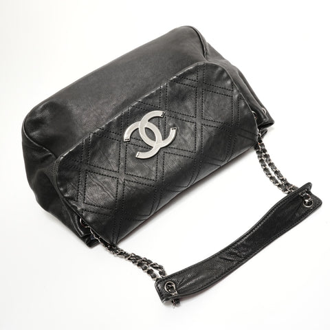 CHANEL Number 10s 2005-2006 Wild Stitch Cruise Line Shoulder Bag black WS28212