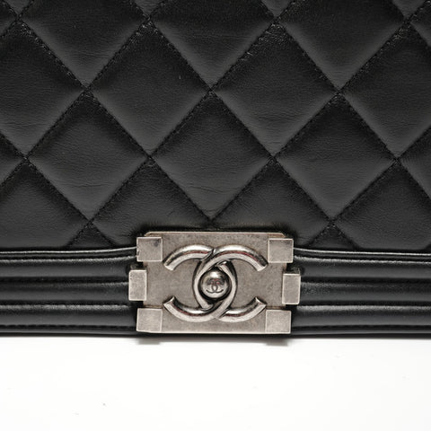 CHANEL Item No. 19, Boy Chanel, Gunmetal Shoulder Bag black WS28213
