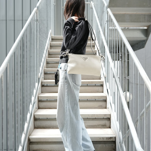 PRADA Vittero Dyno Shoulder Bag white WS28218