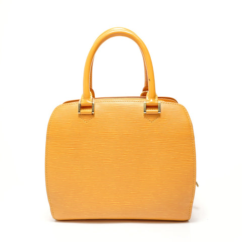 LOUIS VUITTON 2001 Pont Neuf Epi Handbag yellow WS28223