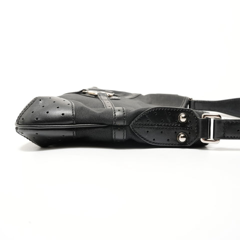 GUCCI Interlocking G Canvas Shoulder Bag black WS28235