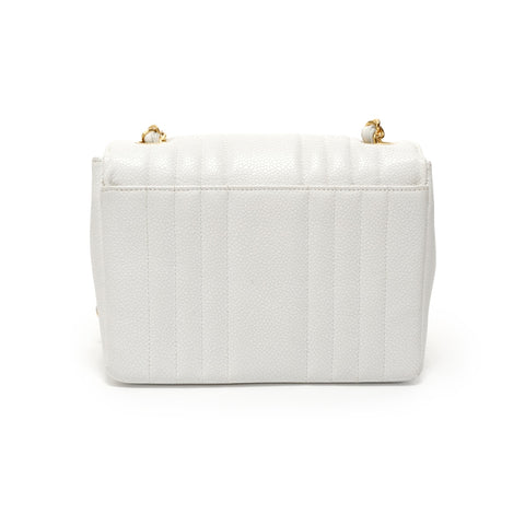 CHANEL Table 2: Caviar Skin Mademoiselle Shoulder Bag white WS28257