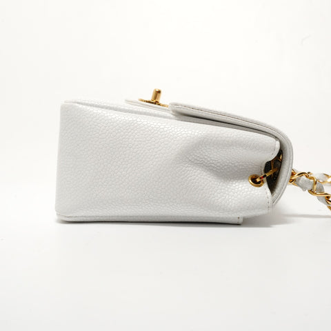 CHANEL Table 2: Caviar Skin Mademoiselle Shoulder Bag white WS28257