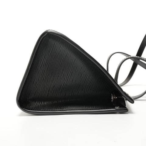 LOUIS VUITTON Epi Madeleine PM, made in 2008. Shoulder Bag black WS28280