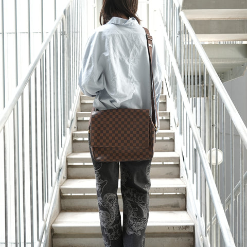LOUIS VUITTON Shelton MM Damier, made in 2012 Shoulder Bag Brown WS28283