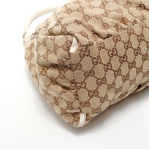 GUCCI GG Canvas Metal Gold Shoulder Bag beige WS28287